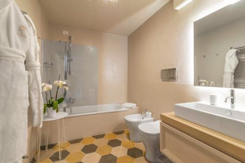 Deluxe King Size Double Room with view