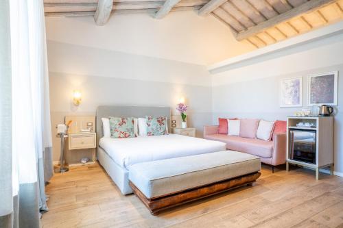Deluxe King Size Double Room with view