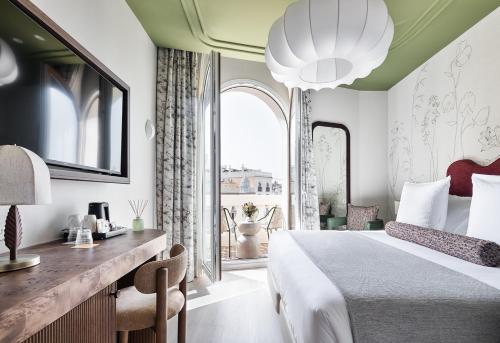 Double Room with Balcony