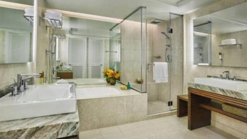 Partial Ocean View Room