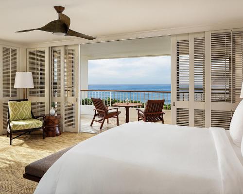 Prime Corner Oceanfront King Room