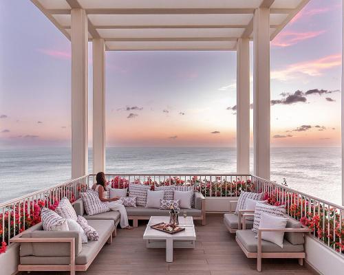 Penthouse Suite 