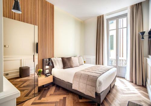 Suite With Balcony