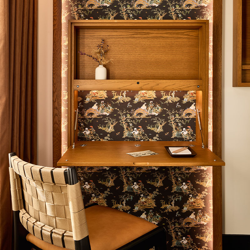 Queen Room with Balcony