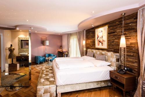 Deluxe Junior Suite