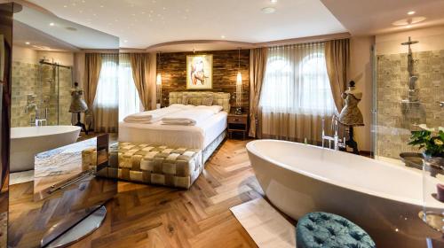 Deluxe Junior Suite