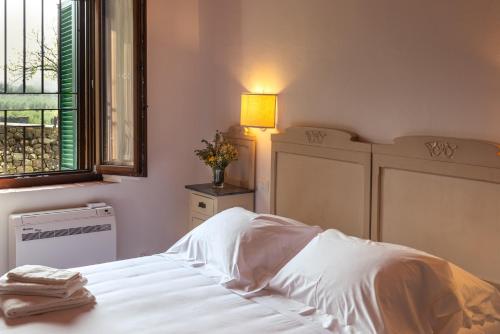 Two-Bedroom Apartment (Italia 3)