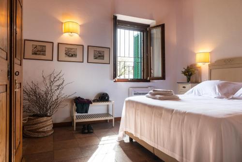 Two-Bedroom Apartment (Italia 3)