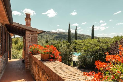 Three-Bedroom Apartment (Cicalino 6)