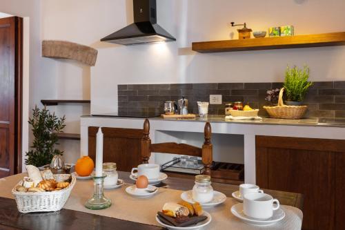 One-Bedroom Apartment (Cicalino 2)