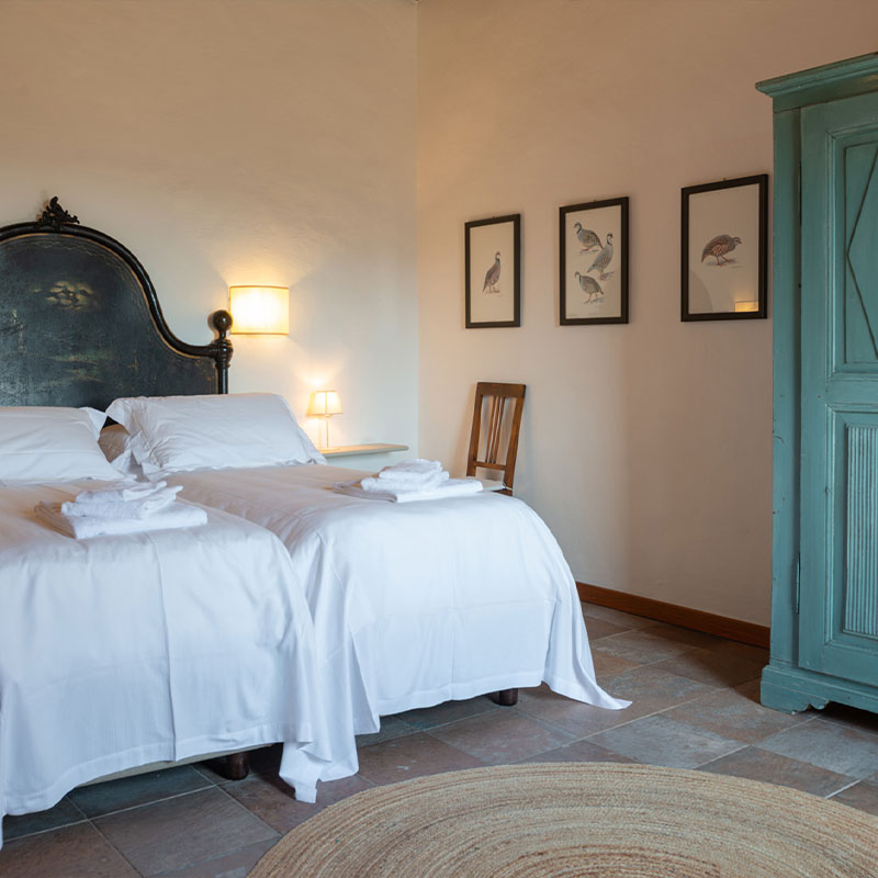 Two-Bedroom Apartment (Podernovo 1)