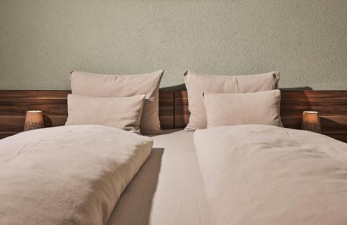 Deluxe Double Room with Bath