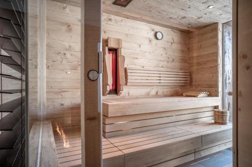 Suite with Sauna