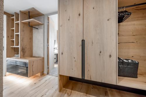 Deluxe Suite with Spa Bath