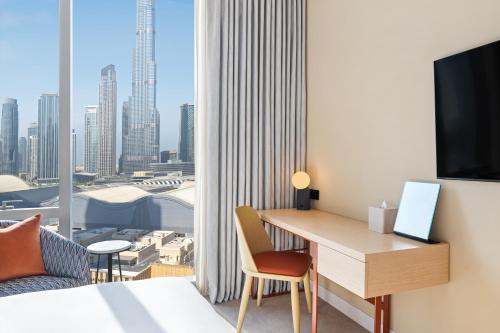 Deluxe Room King Burj Khalifa View
