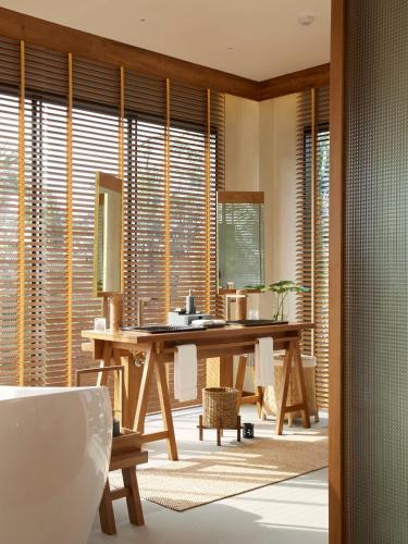 Suite with Sea View
