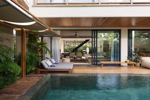 Villa With Private Pool