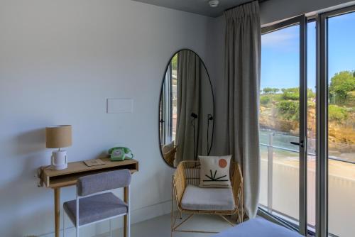 Standard Double Room with Ocean View