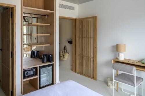 Standard Double Room with Ocean View