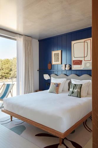 Superior Double Room with Ocean View and Balcony