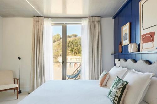 Superior Double Room with Ocean View and Balcony