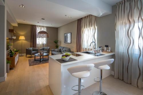 Premium Suite