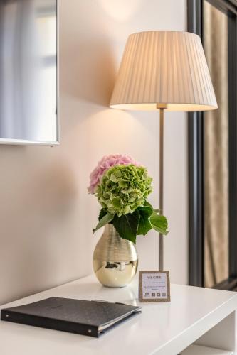 Superior Double Room with City View and with Free Spa Access