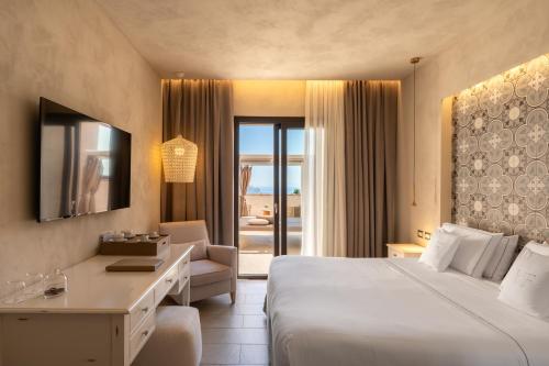 Superior Double or Twin Room with Terrace and Sea View