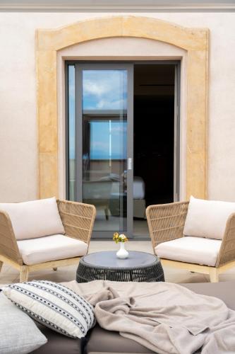 Superior Double or Twin Room with Terrace and Sea View