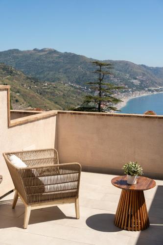 Superior Double or Twin Room with Terrace and Sea View