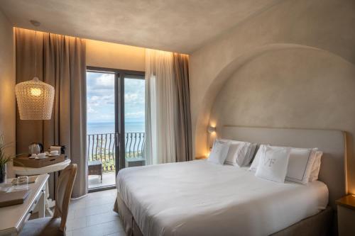 Classic Double or Twin Room with Balcony and Sea View