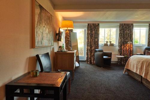 Deluxe Double Room with Bath