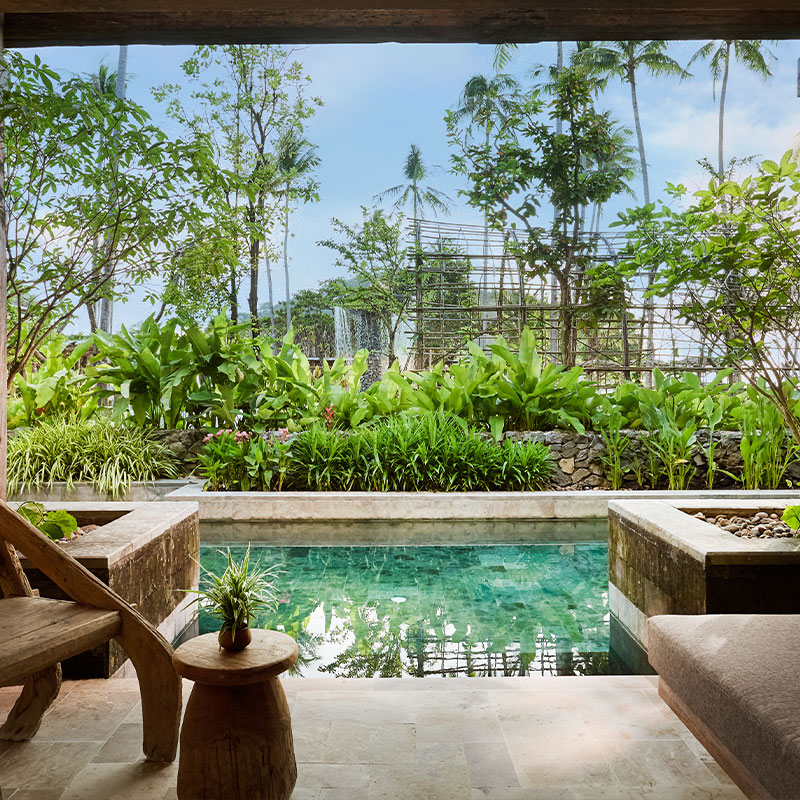 1 King Premium Sea View Pool Access
