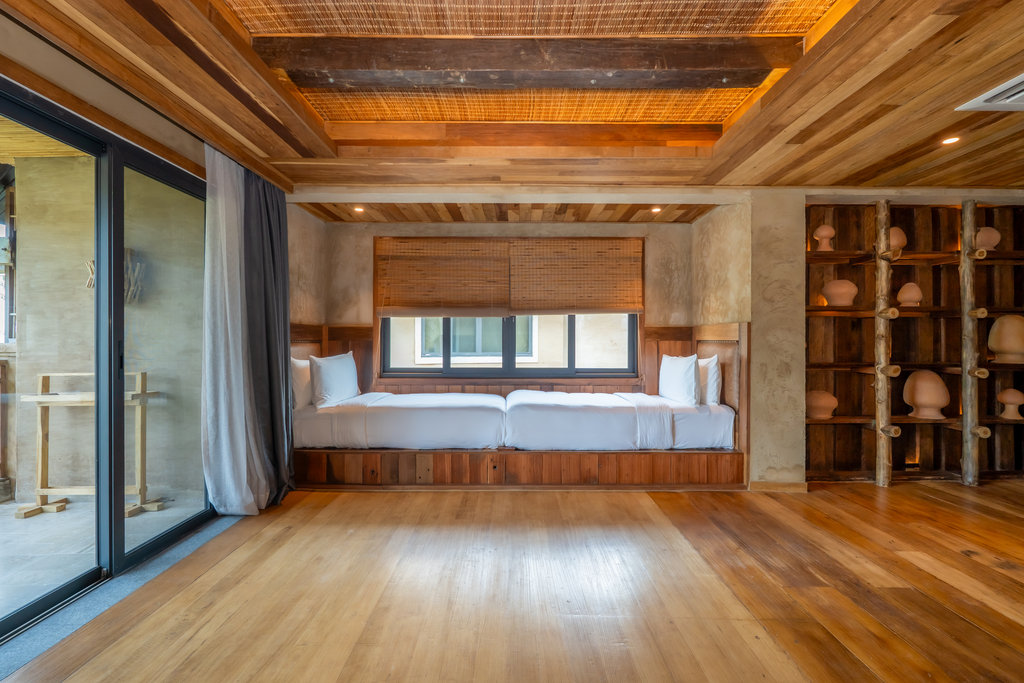 2 Bedroom Suite City View