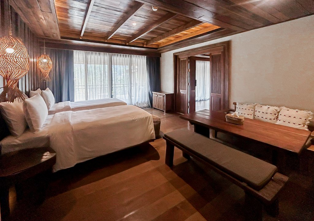 2 Bedroom Suite City View