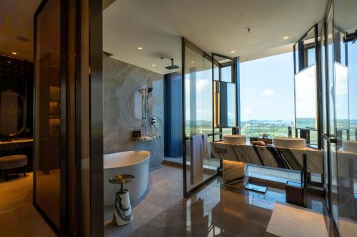 Executive King Balcony 