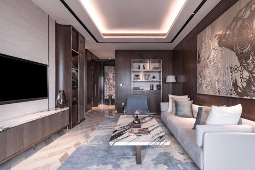 Arjuna Junior Suite