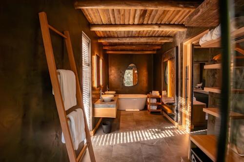 Luxury Family Villa - Superior