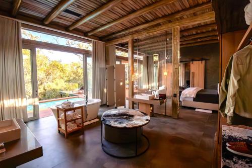 Luxury Family Villa - Superior