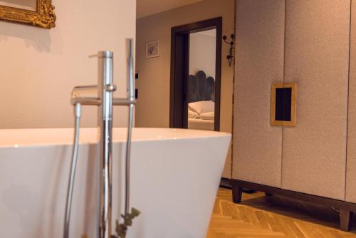 Classy Suite