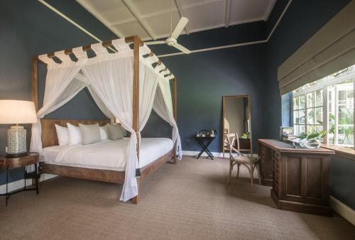 King Room with Garden View