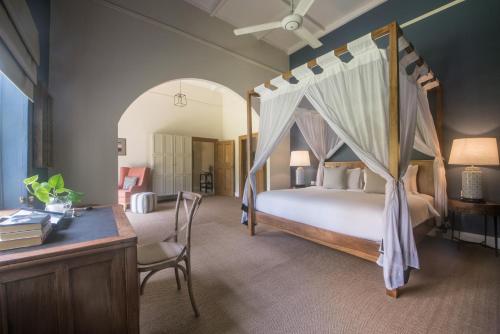 King Room with Garden View