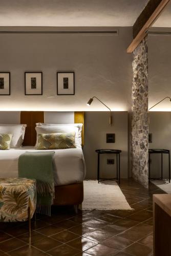 Suite with Garden View