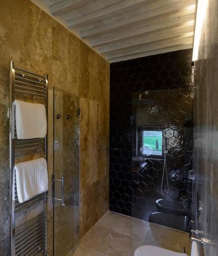Deluxe King Room with View
