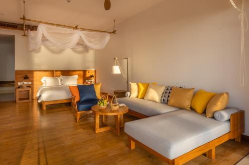 One-Bedroom Pool Villa with King Bed