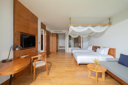 Seaview Sky Pool Villa