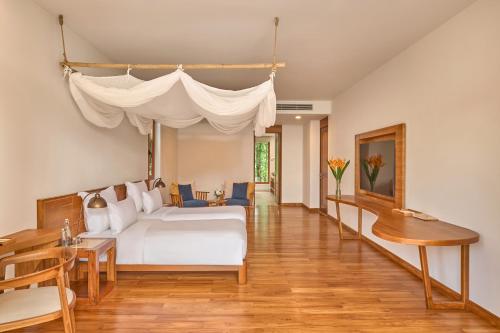 Lagoon Two Bedroom Pool Villa