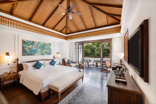 Grand Premium King Room