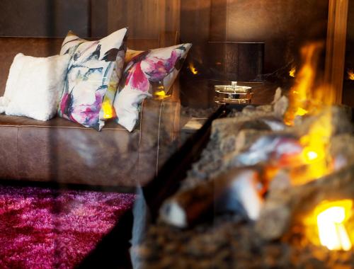 Deluxe Suite with Spa Bath