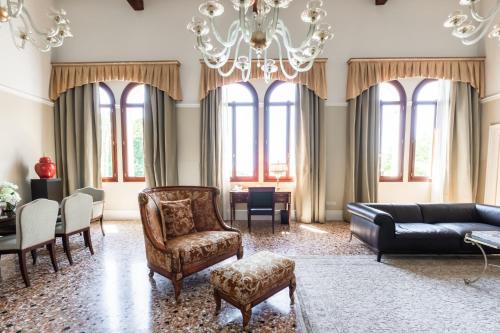 Tintoretto Suite